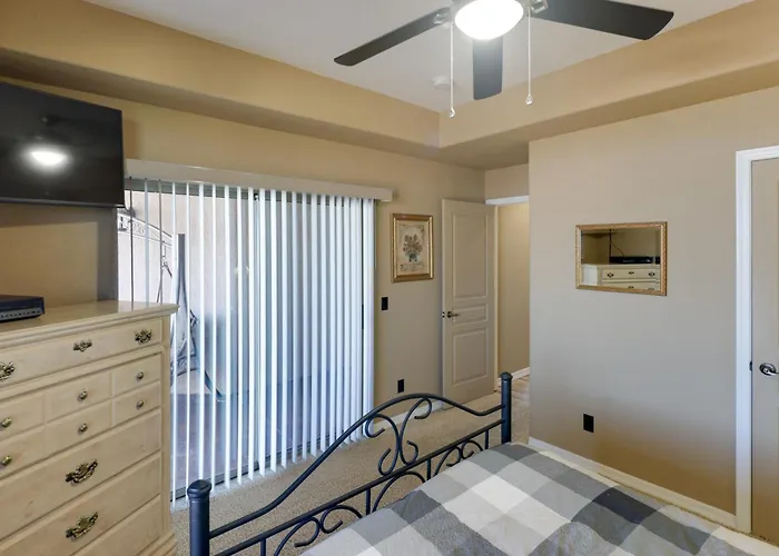 Holiday home Infinity Pool & Lake Views: Havasu Group Escape Lake Havasu City