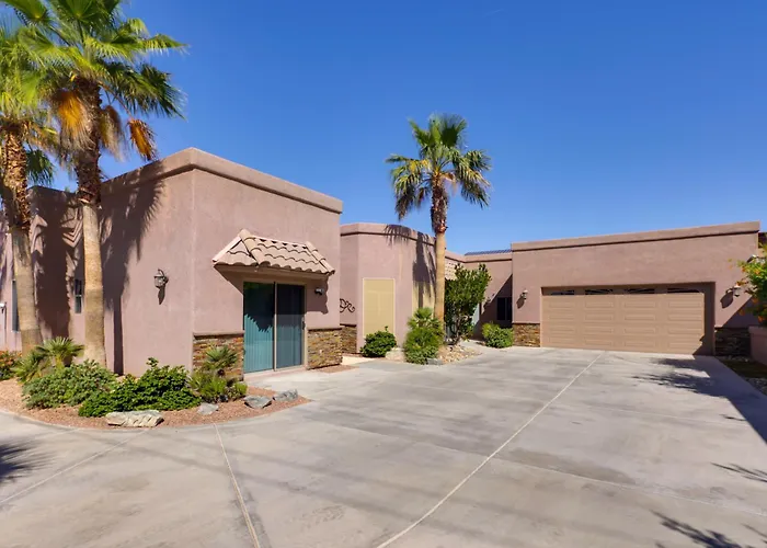 Infinity Pool & Lake Views: Havasu Group Escape Holiday home Lake Havasu City